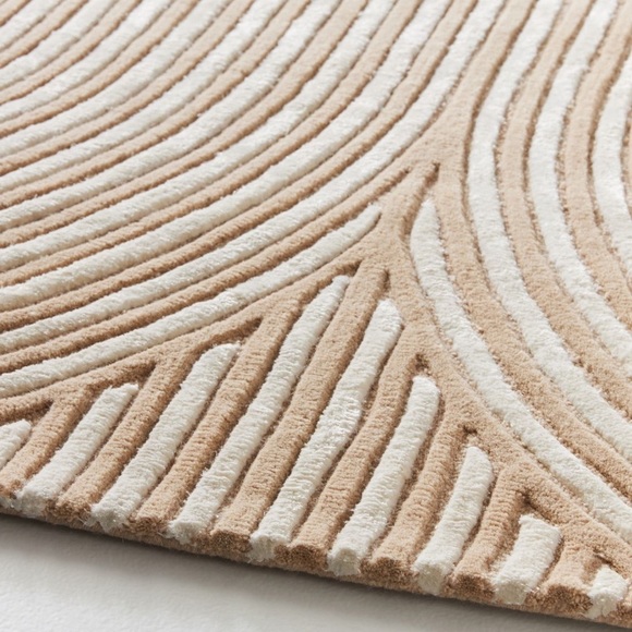 Anthropologie Andie Rug in Neutral * - Picture 4 of 6